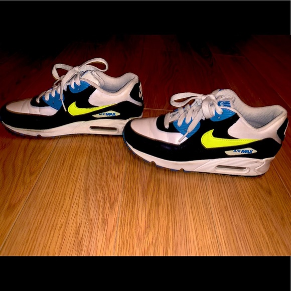 Nike Air Max 90 - Picture 2 of 5
